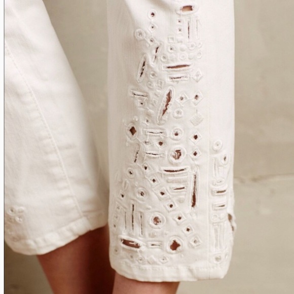 - Anthropologie Pilcro and the Letterpress Superscript High Rise White Cro… - Picture 6 of 14